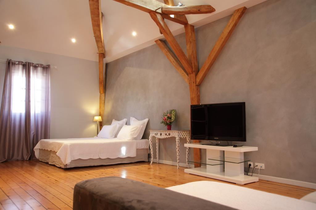 A La Fleur De Lys Bed and Breakfast Langeais Δωμάτιο φωτογραφία