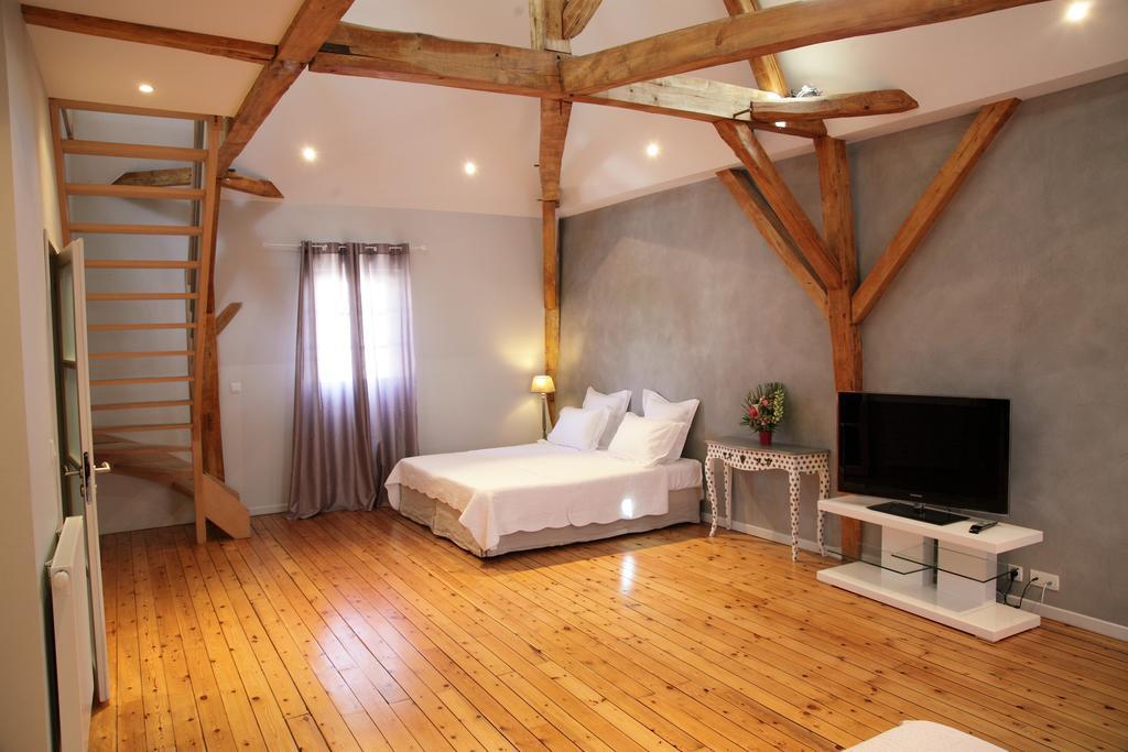 A La Fleur De Lys Bed and Breakfast Langeais Δωμάτιο φωτογραφία